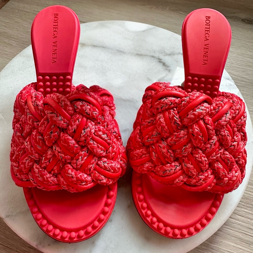 Bottega Veneta Red Braided Sandals